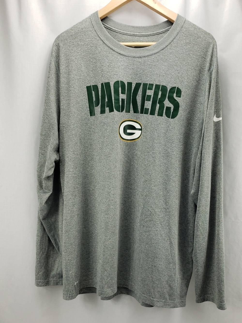 Green Bay Packers Nike dri-fit long sleeve Tshirt Men’s Size XL